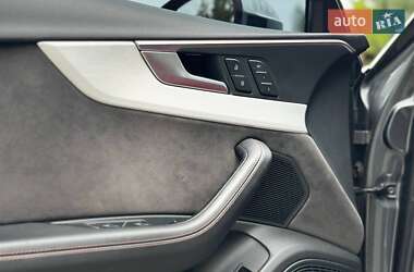 Седан Audi S4 2017 в 