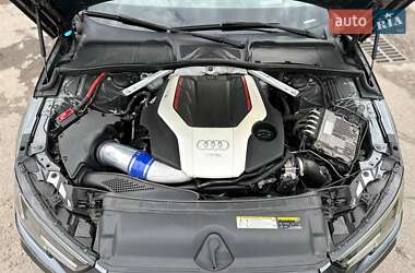 Седан Audi S4 2017 в 