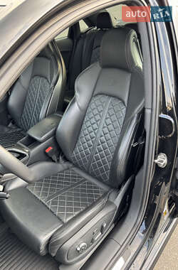 Седан Audi S4 2019 в 