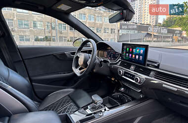 Седан Audi S4 2019 в 