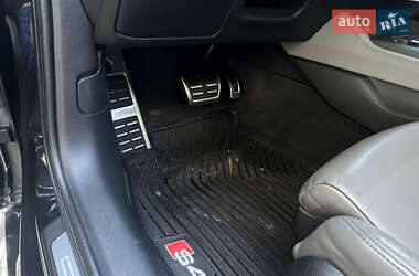 Седан Audi S4 2018 в 