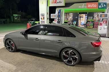 Седан Audi S4 2023 в 