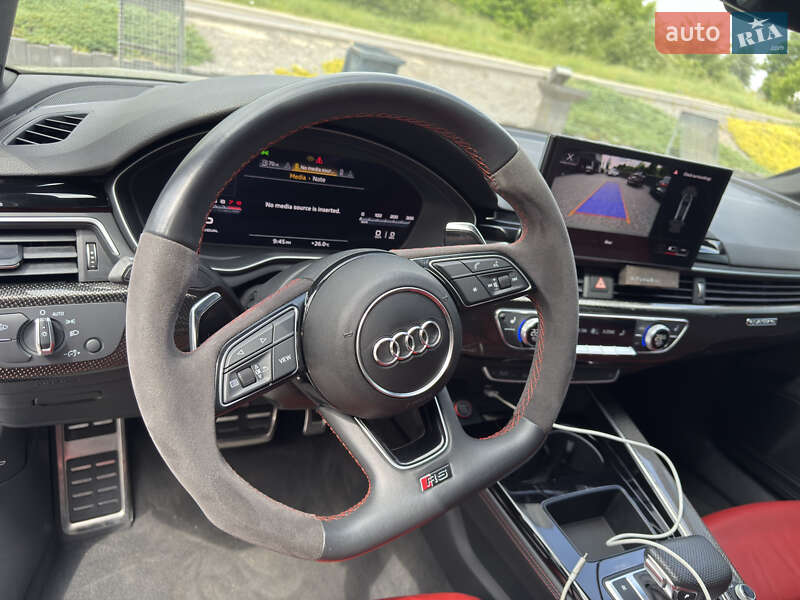 Седан Audi S4 2020 в Львове