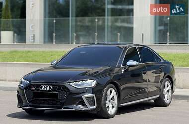 Седан Audi S4 2022 в Днепре