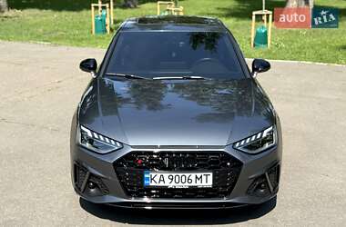 Седан Audi S4 2023 в 