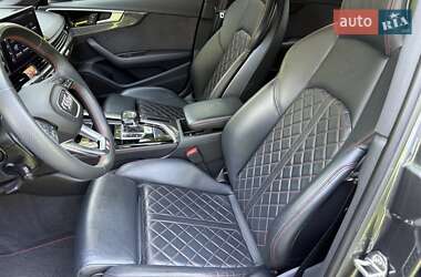 Седан Audi S4 2023 в 