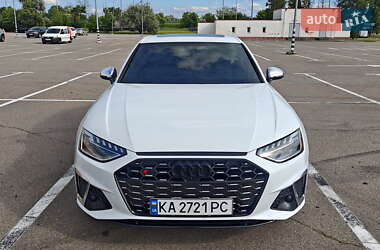 Седан Audi S4 2020 в 