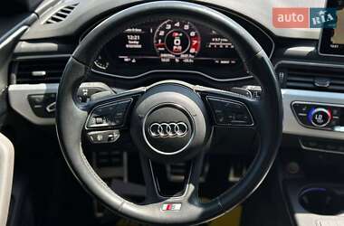 Седан Audi S4 2018 в 