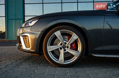 Седан Audi S4 2020 в 