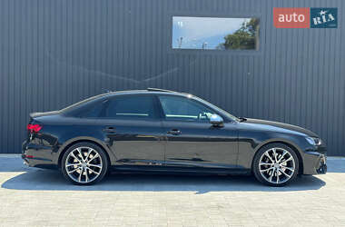 Седан Audi S4 2019 в 