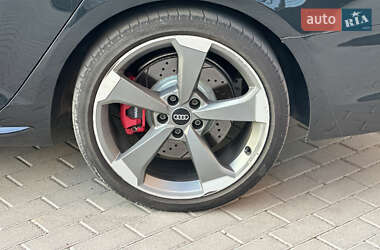 Седан Audi S4 2018 в 