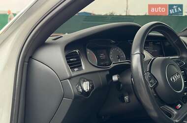 Седан Audi S4 2013 в 
