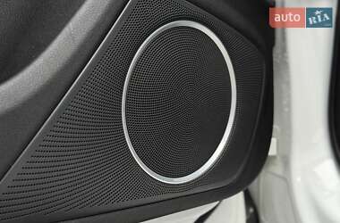 Седан Audi S4 2013 в 