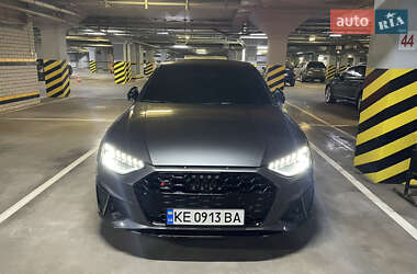 Седан Audi S4 2022 в Дніпрі