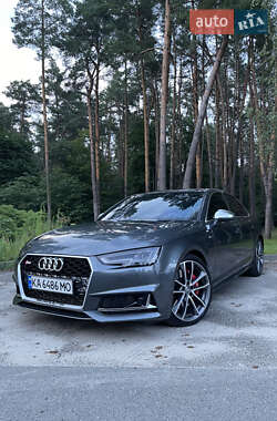 Седан Audi S4 2017 в Києві