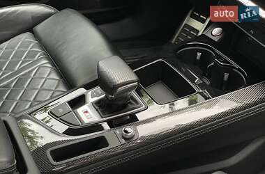 Седан Audi S4 2022 в 