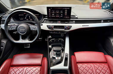 Седан Audi S4 2020 в 