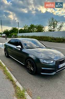 Седан Audi S4 2017 в Харкові