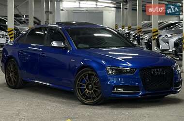 Седан Audi S4 2014 в Одесі