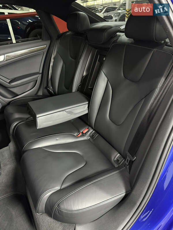 Седан Audi S4 2014 в Одессе