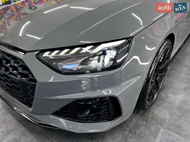 Седан Audi S4 2018 в Киеве