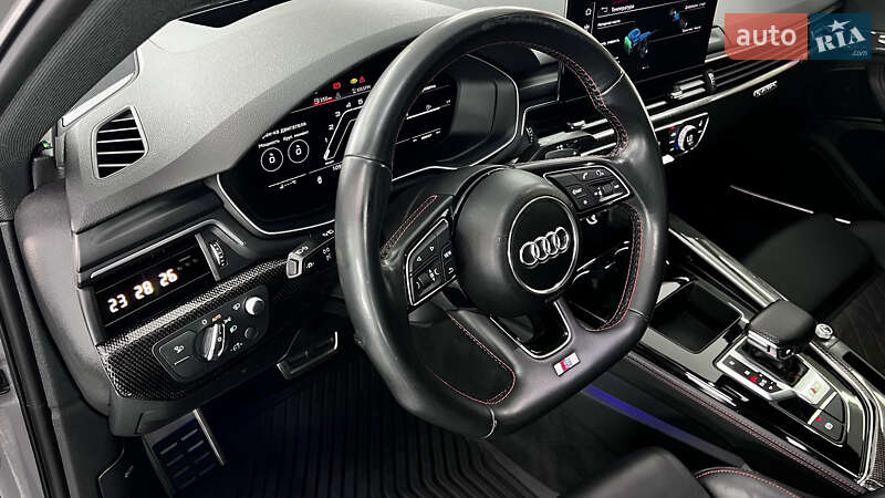 Седан Audi S4 2018 в Киеве