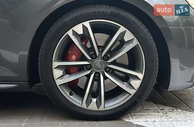 Седан Audi S4 2017 в 