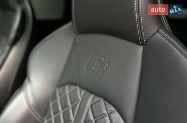 Седан Audi S4 2017 в 