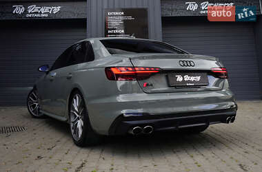 Седан Audi S4 2020 в 