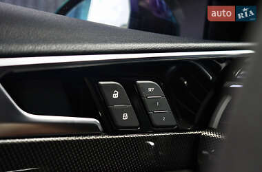 Седан Audi S4 2020 в 