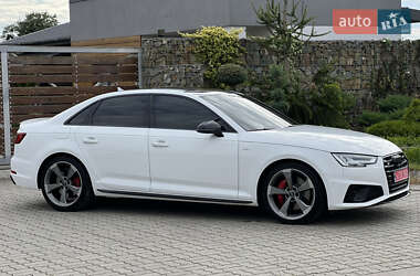 Седан Audi S4 2018 в 
