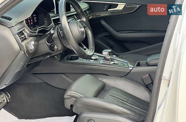 Седан Audi S4 2018 в 
