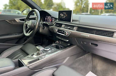 Седан Audi S4 2018 в 