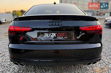 Седан Audi S4 2019 в 