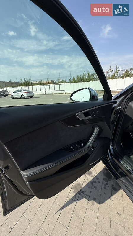Седан Audi S4 2017 в Белой Церкви