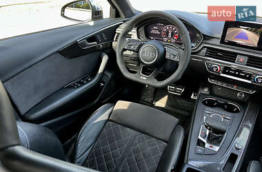 Седан Audi S4 2018 в 