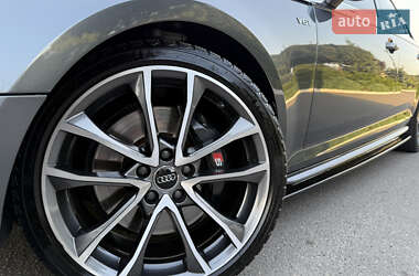 Седан Audi S4 2018 в 