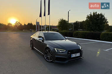 Седан Audi S4 2018 в 