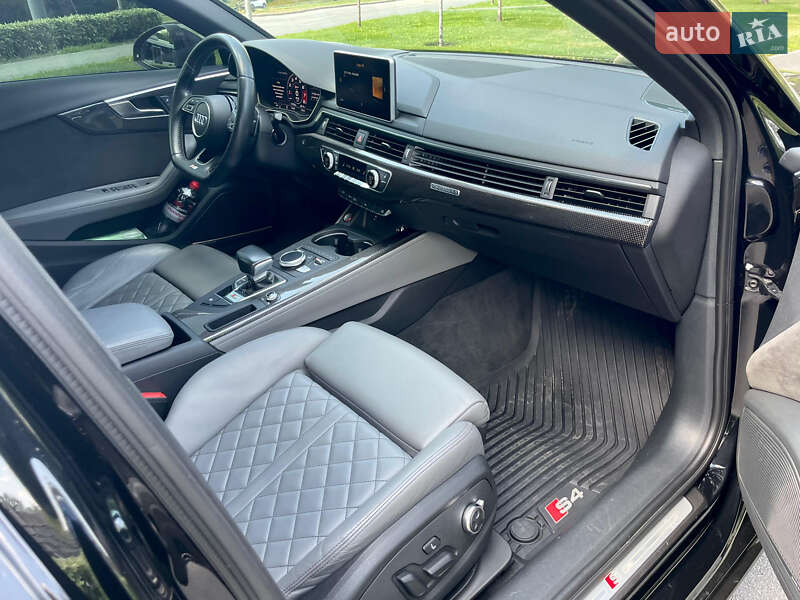 Седан Audi S4 2017 в Днепре фото 13 Седан Audi S4 2017 в Днепре