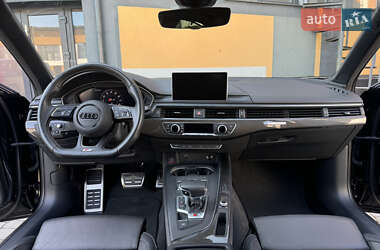Седан Audi S4 2018 в 