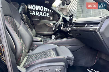 Седан Audi S4 2022 в 