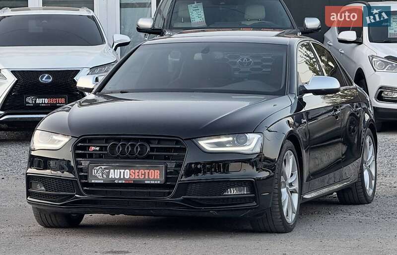 Седан Audi S4 2015 в Харькове
