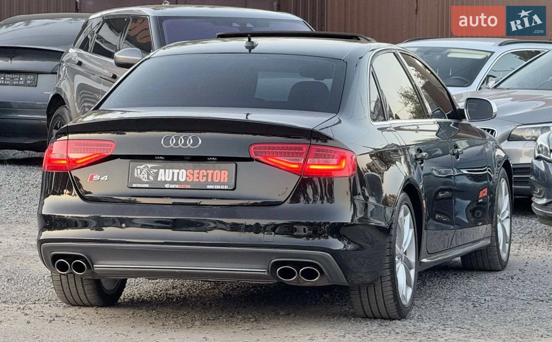 2015 Audi S4 - мініатюра 16