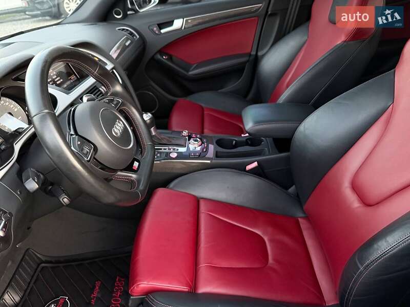 Седан Audi S4 2015 в Харькове