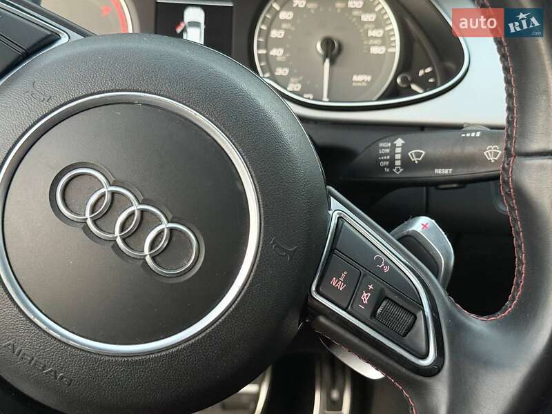 Седан Audi S4 2015 в Харькове