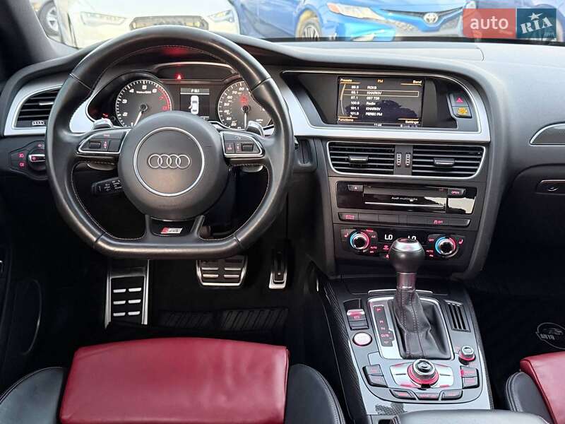 Седан Audi S4 2015 в Харькове