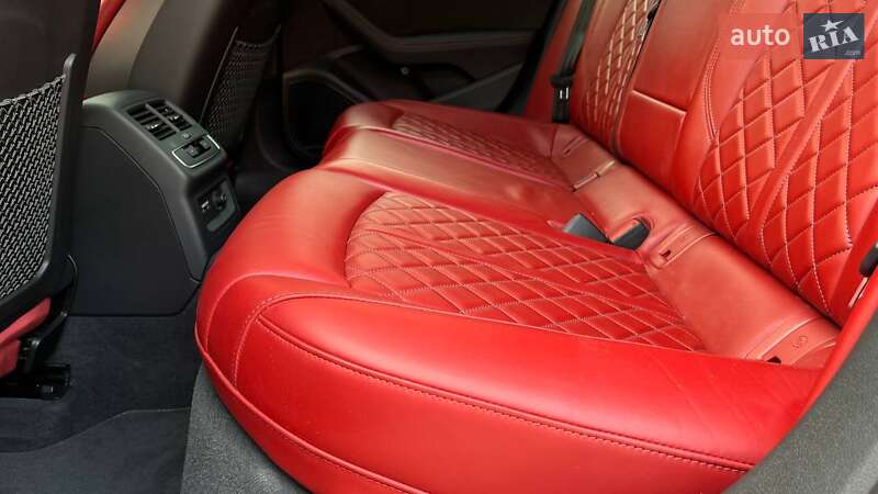 Седан Audi S4 2019 в Вінниці