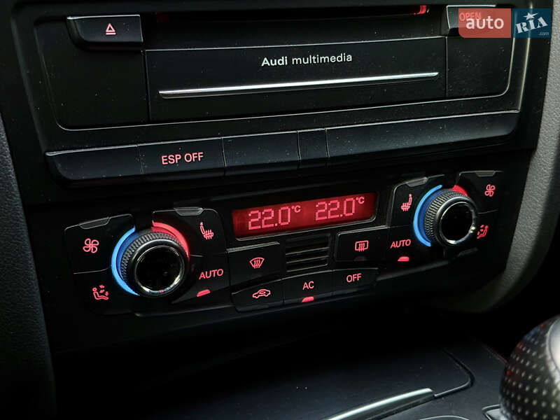 Седан Audi S4 2010 в Харькове