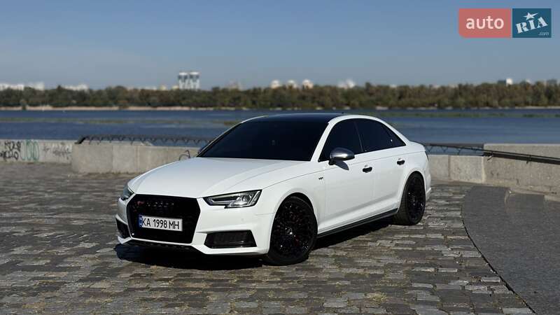 Седан Audi S4 2016 в 