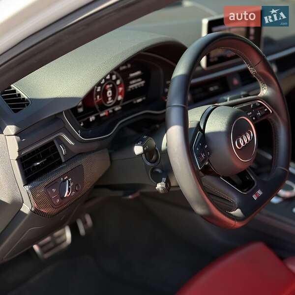 Седан Audi S4 2016 в Киеве фото 44 Седан Audi S4 2016 в Киеве